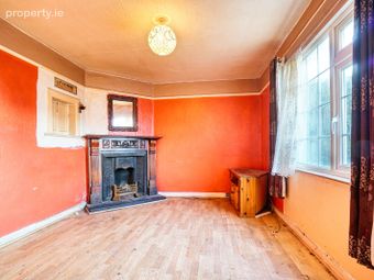 1 Wolfe Tone Villas, Wolfe Tone Square North, Bray, Co. Wicklow - Image 3
