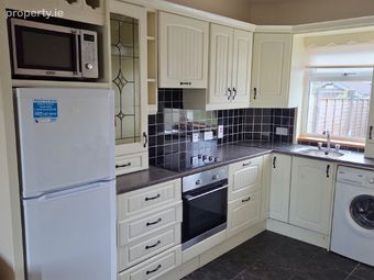 Available Now | Warm, Furnished 2-bed Home | Wifi & Refuse Included, Tubbercurry, Co. Sligo