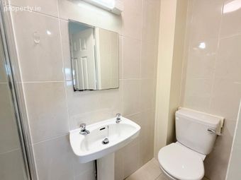 Apartment 3, 94 College Road, Bohermore, Co. Galway - Image 4