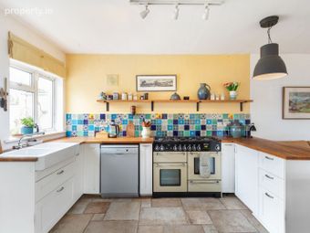 Heathfield, Sea Road, Ferrybank, Co. Wicklow - Image 4