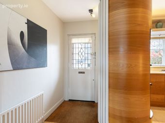 4 Hampton Crescent, Saint Helen's Wood, Blackrock, Co. Dublin - Image 5