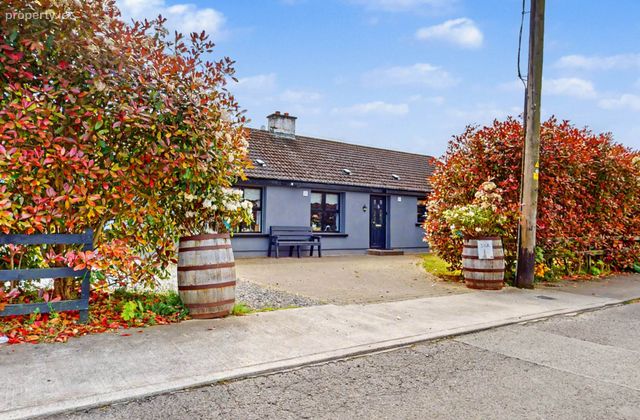 18a Parnell Cottages, Malahide, Co. Dublin, Malahide, Co. Dublin - Click to view photos