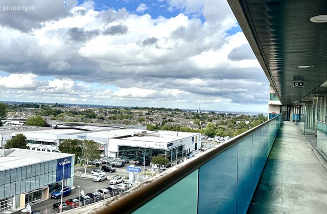 Apartment 303, The Edges 2, Beacon South Quarter, Sandyford, Dublin 18 - Click to view photos