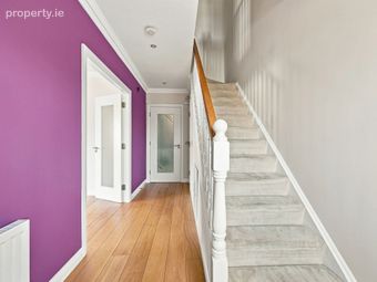 42 Oak Hall, The Hill, Malahide, Co. Dublin - Image 2