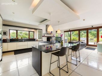 Holly Lodge, 1 Cenacle Grove, Killiney, Co Dublin, Killiney, Co. Dublin - Image 4