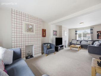 8 Dromlee Crescent, Dublin 9, Beaumont, Dublin 9 - Image 3