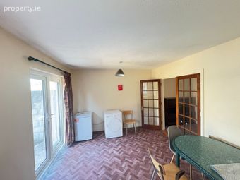5 Whitethorns, Briarfield, Castletroy, Co. Limerick - Image 5