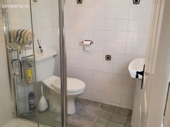 Castleport Apartment, Ballymacrah, Castlebar, Co. Mayo - Image 5
