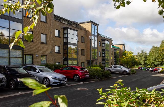 Apartment 54, Marlay View, Ballinteer Avenue, Rathfarnham, Dublin 16, Co. Dublin, Rathfarnham, Dublin 16 - Click to view photos
