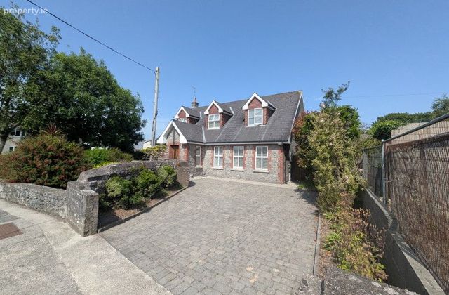 Dunmore, Townspark, Midleton, Co. Cork - Click to view photos