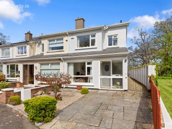 16 Somerton, Rochestown Avenue, Dun Laoghaire, Co Dublin, Dun Laoghaire, Co. Dublin - Image 2