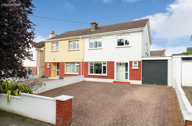 45 Woodlands, Navan, Co. Meath - Click to view photos