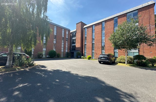 8 Merrion Court, Ailesbury Road, Sandymount, Dublin 4 - Click to view photos