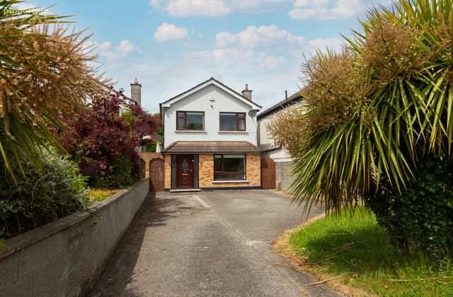 1b Esker Glebe, Lucan, Co. Dublin, Lucan, Co. Dublin - Click to view photos