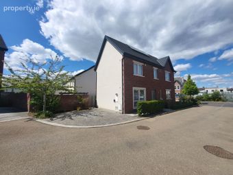 15 Shackleton Way, Lucan, Co. Dublin - Image 3