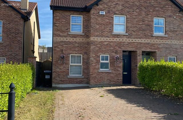 17 Wilmount View, Kells, Co. Meath - Click to view photos