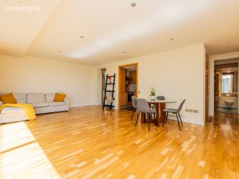 Apartment 25, Turnstone, Thornwood, Booterstown Avenue, Booterstown, Booterstown, Co. Dublin - Image 4