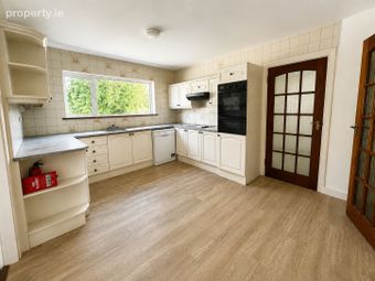 28 Castle Close Drive, Blarney, Starch Hill, Co. Cork - Image 5