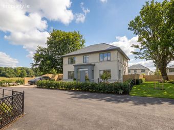 5 Bedroom, Dunsany, Co. Meath - Image 2