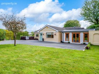Elgin Lodge, Crosscoolharbour, Blessington, Co. Wicklow - Image 2