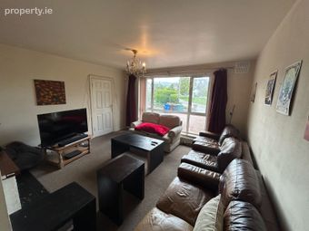 25 Dun Emer Drive, Dundrum, Dublin 16 - Image 5
