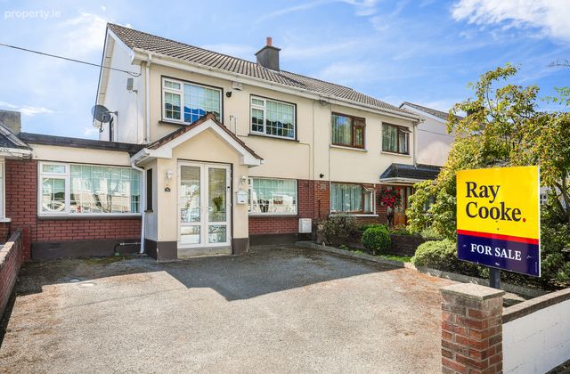 5 Woodvale Grove, Clonsilla, Dublin 15, Clonsilla, Dublin 15 - Click to view photos