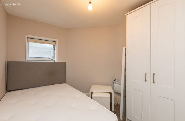Flat 4, 59 Richmond Street South, Dublin 2 - Click to view photos