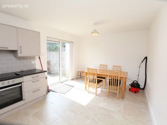 1 Cottage Mews, Glasheen Road, Glasheen, Co. Cork - Image 4