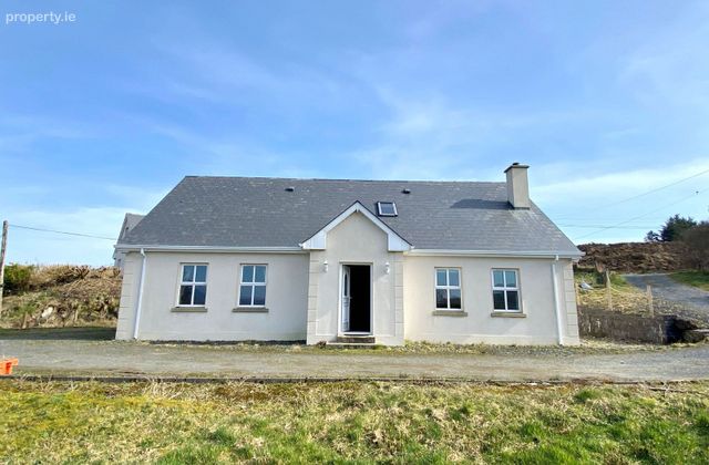 Bavin, Kilcar, Shalwy, Co. Donegal - Click to view photos