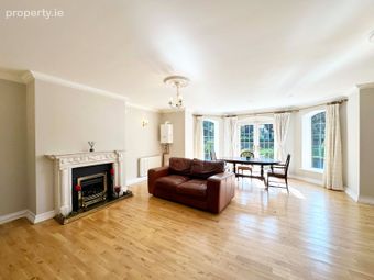 Apartment 23, The Slade, Tassagard Greens, Garters Lane, Citywest, Co. Dublin - Image 2