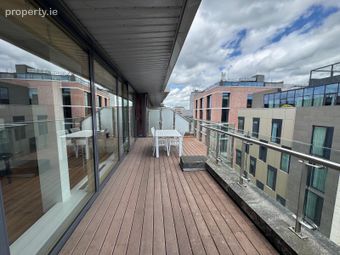 Apartment 71, Castle Way, Christchurch, Dublin 8 - Image 5