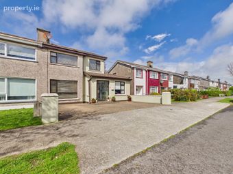 27 Pinewood Drive, Hillview, Waterford City, Co. Waterford, Waterford City Centre, Co. Waterford - Image 2