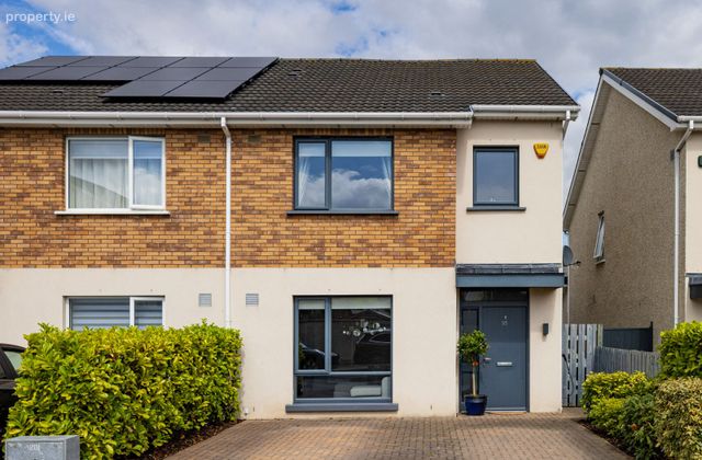 95 Ashfield Avenue, Ridgewood, Swords, Co. Dublin - Click to view photos