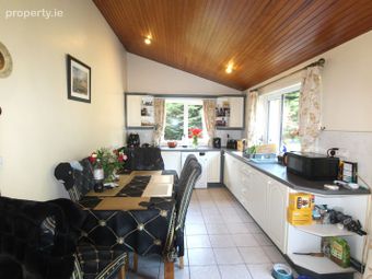 Sunbeam Villa, Castleblayney Road, Ballybay, Co. Monaghan - Image 4