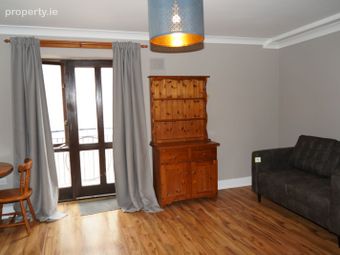 Tailors Court, Christchurch, Dublin 8 - Image 3