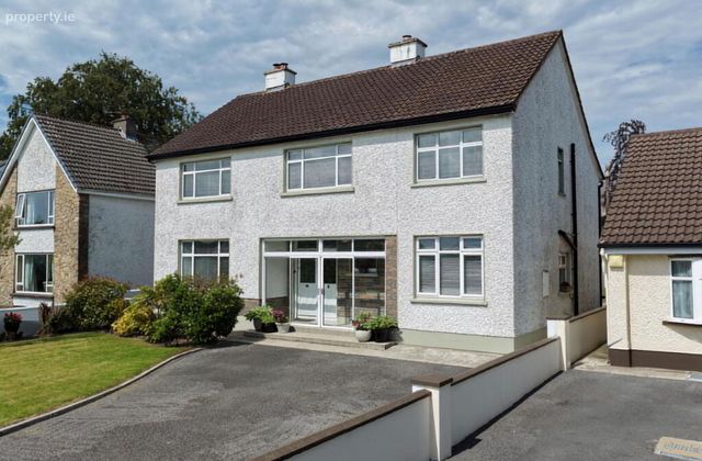 8 Shannon Lodge, Carrick-on-shannon, Co. Leitrim, Carrick-on-Shannon, Co. Leitrim - Click to view photos