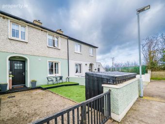 2 Monakeeba, Thurles, Co. Tipperary