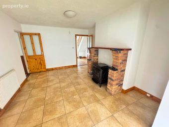 34 Beechlawn Drive, Monksland, Athlone, Co. Roscommon - Image 4