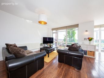 16 Belmayne Avenue, Balgriffin, Co. Dublin, Balgriffin, Dublin 13 - Image 2
