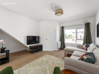 Large 2 Bed + Study Mid Terrace, Enfield, Co. Meath - Image 4