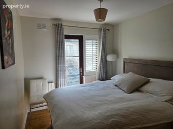 Apartment 28, Augustine Court, Christchurch, Dublin 8 - Image 2
