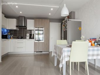 Apartment 37, Block A, Smithfield Gate, Smithfield, Dublin 7 - Image 4