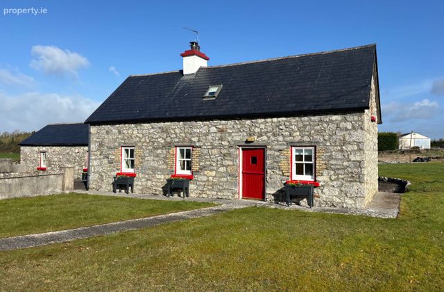 Silke's Cottage, Loughrea, Co. Galway - Click to view photos