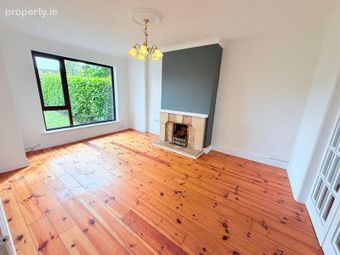 8 Manor Grove, Thornbury View, Rochestown, Co. Cork - Image 4