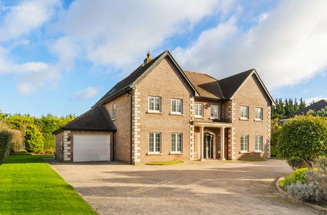 5 Saggart Lakes, Saggart, Co. Dublin - Click to view photos