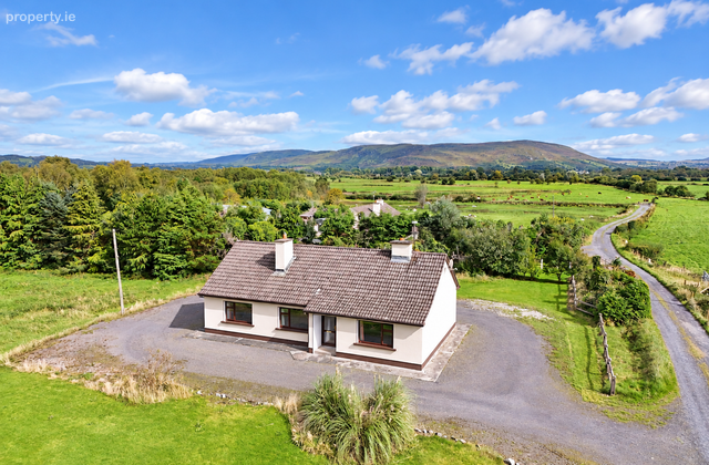 Srah, Foxford, Co Mayo, Foxford, Co. Mayo - Click to view photos