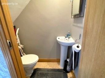 7 Highfields, Maryborough Woods, Douglas, Co. Cork - Image 4