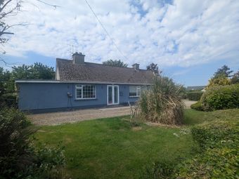 Casey's Cross, Nenagh, Co Tipperary, Nenagh, Co. Tipperary - Image 2