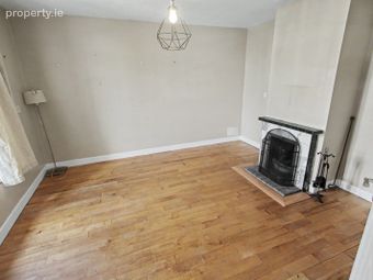71 Lambay Close, Ballybrack, Co. Dublin - Image 4
