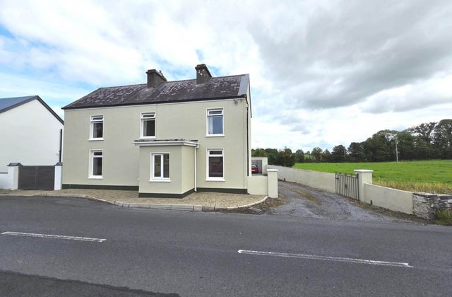 Old Church Road, Williamstown, Co. Galway, Williamstown, Co. Galway - Click to view photos